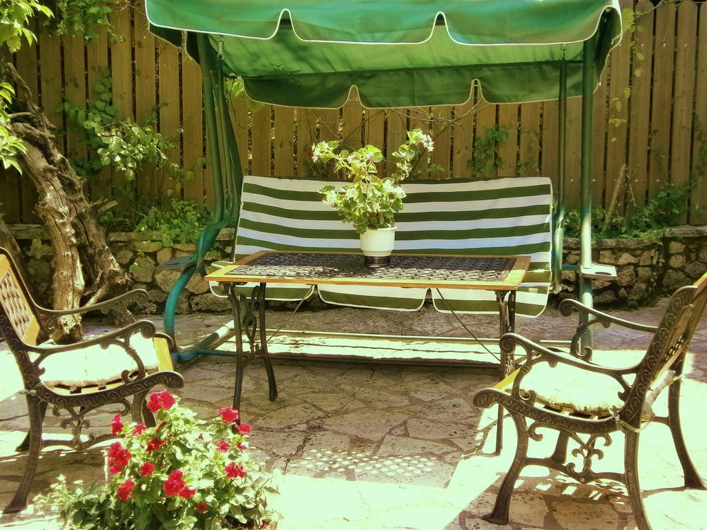 Villa Frias Asprogerakata Rom bilde