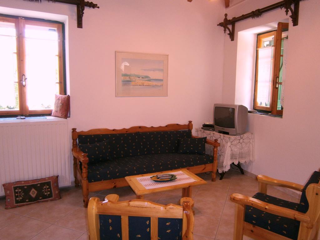 Villa Frias Asprogerakata Rom bilde