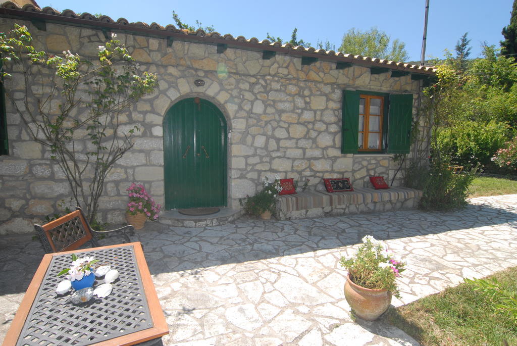 Villa Frias Asprogerakata Rom bilde